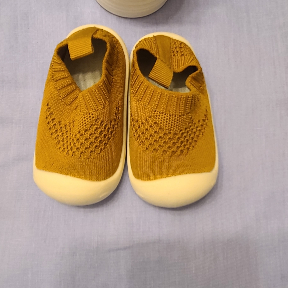 first walker mesh infantshoes. Great for on the go and